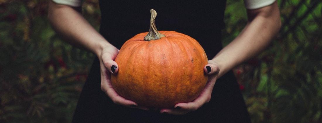 6 Ideas for Halloween Decorations on a Budget