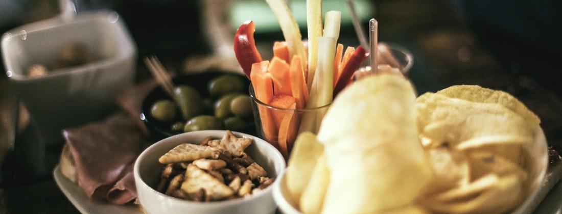 10 Tasty, Affordable Ways to Beat The School Snack Doldrums