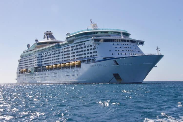 Cruising the 'Last Frontier': Top 3 Cruise Lines Pardoning the Checkbook