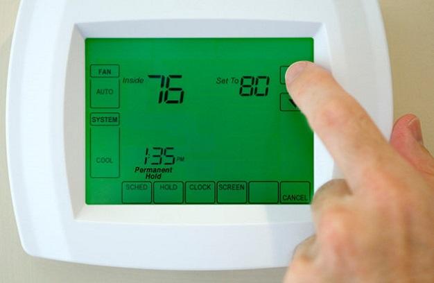 Summer Cooling: Quick Tips to Reduce Air Conditioning Costs