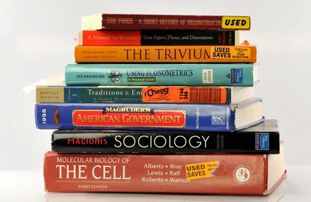 A Comprehensive Guide: How to Save Money on Textbooks